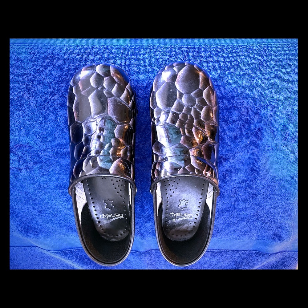 Dansko black alligator clogs